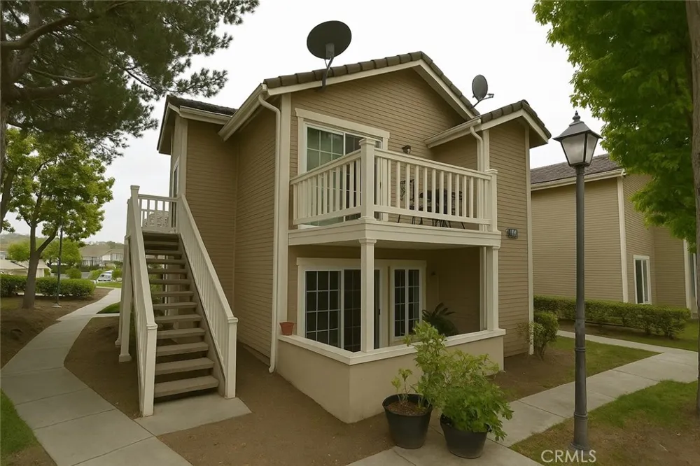 8712 Chessington Drive #255D Inglewood, CA 90305