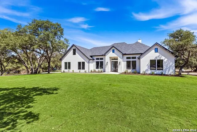 10005 Saxet Dr Boerne, TX 78006