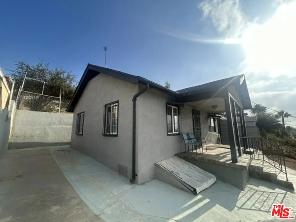 3335 Floral Drive Los Angeles, CA 90063