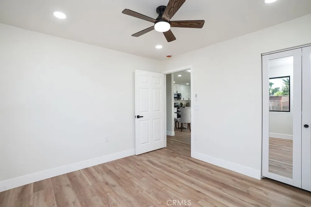 209 Dahlia Drive Anaheim, CA 92801