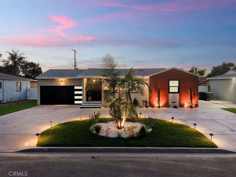 209 Dahlia Drive Anaheim, CA 92801