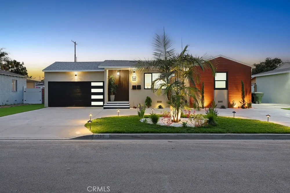 209 Dahlia Drive Anaheim, CA 92801