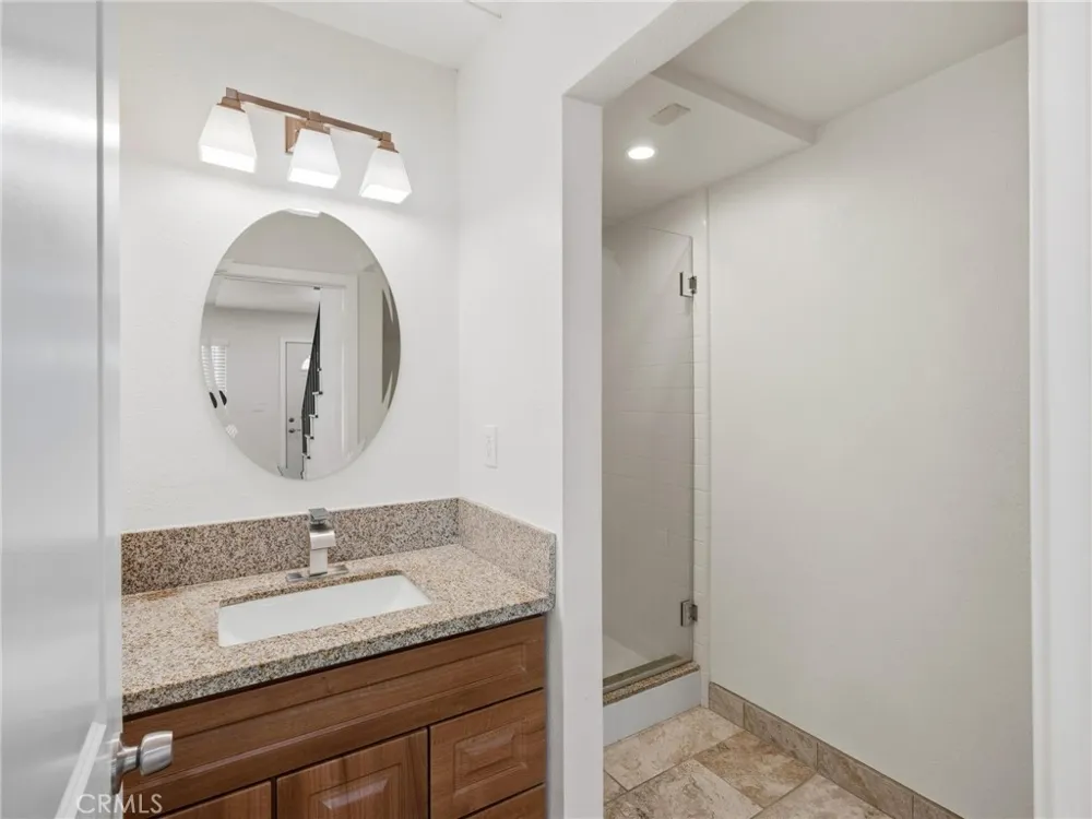 104 Atlantic #C Alhambra, CA 91801