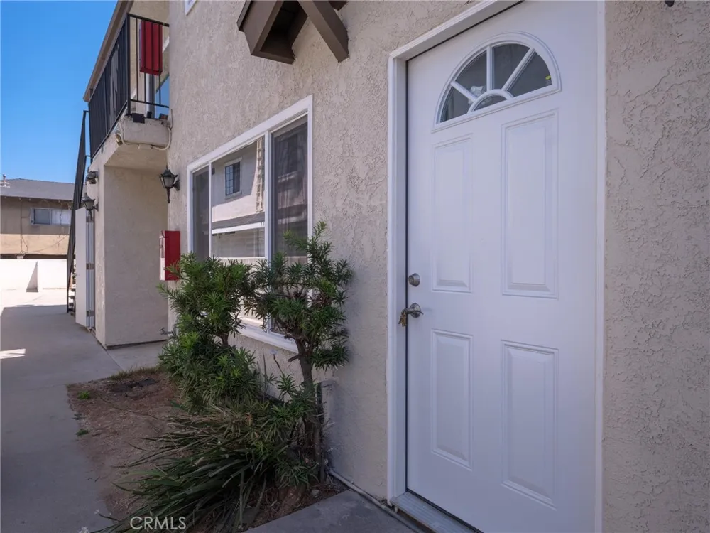 104 Atlantic #C Alhambra, CA 91801