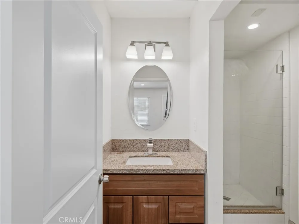 104 Atlantic #C Alhambra, CA 91801