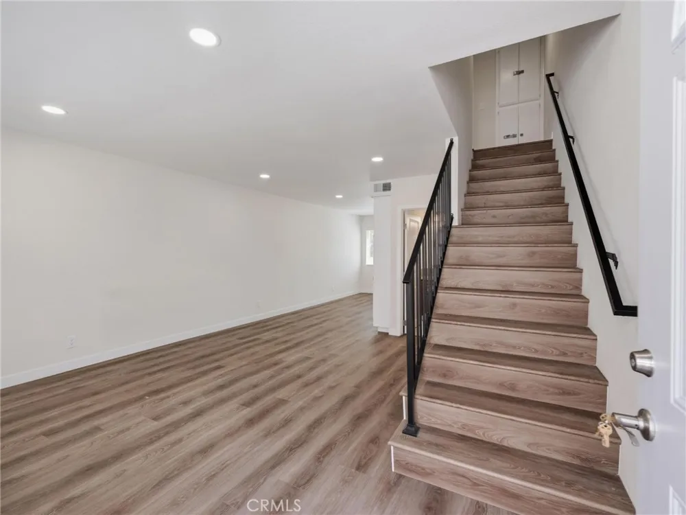 104 Atlantic #C Alhambra, CA 91801