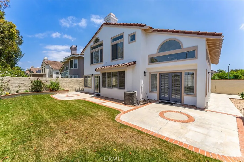 13381 Presidio Place Tustin, CA 92782