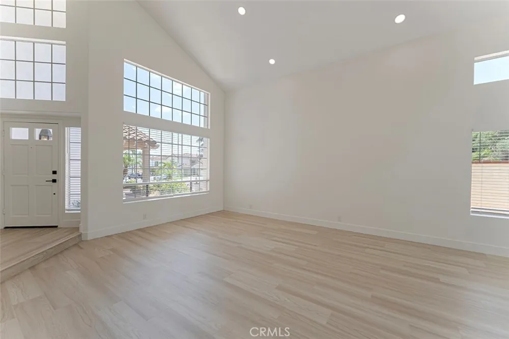 13381 Presidio Place Tustin, CA 92782