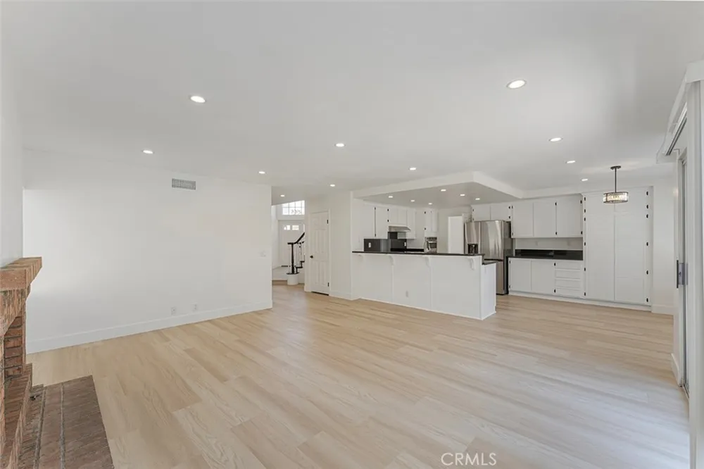 13381 Presidio Place Tustin, CA 92782