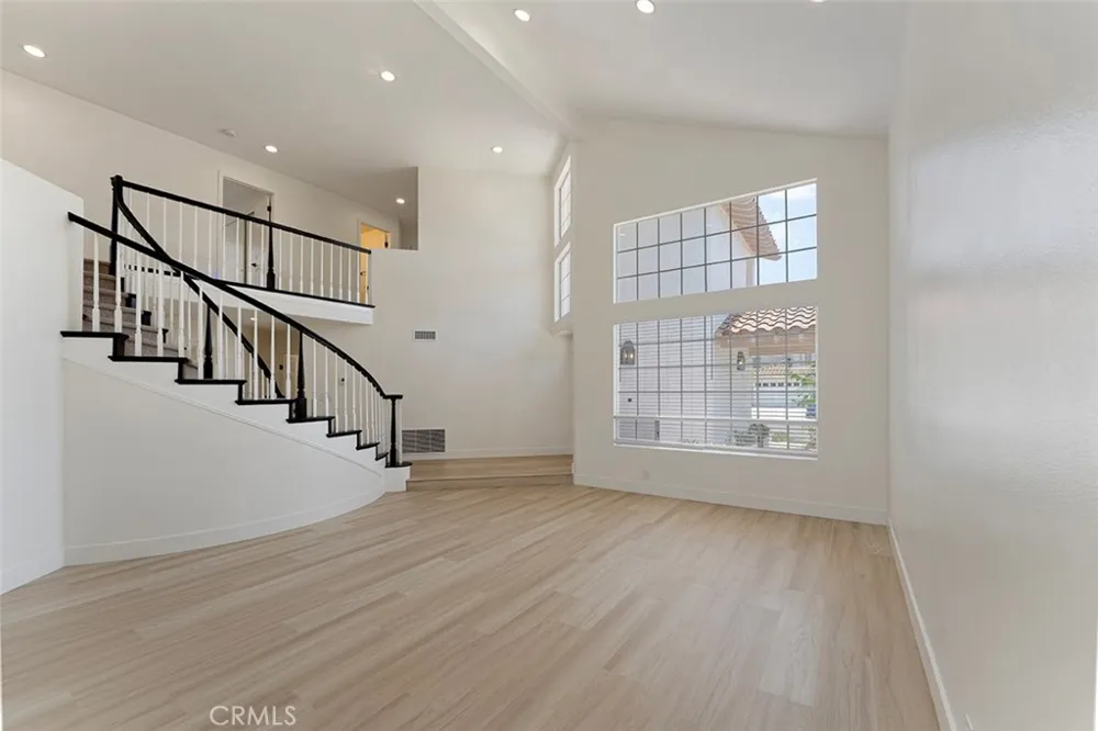 13381 Presidio Place Tustin, CA 92782