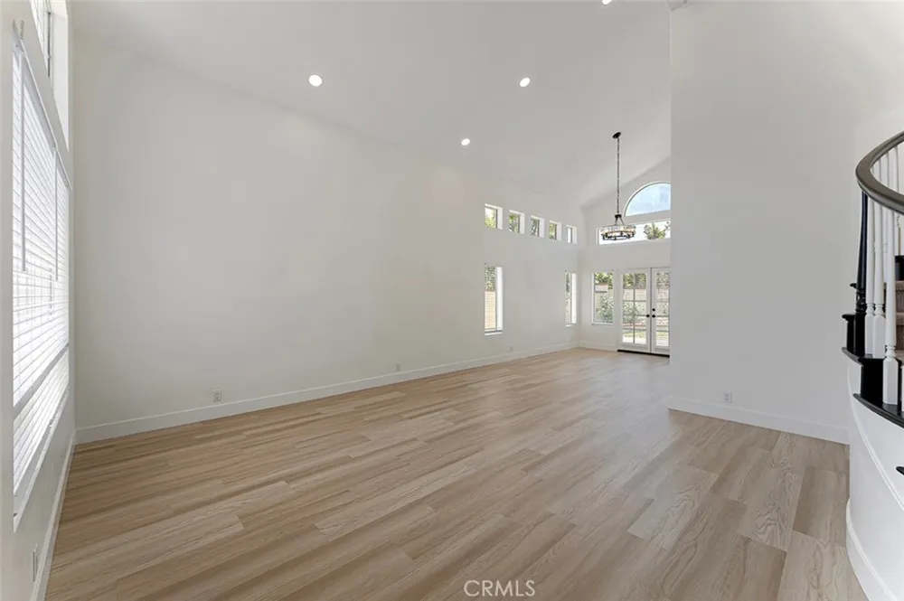 13381 Presidio Place Tustin, CA 92782