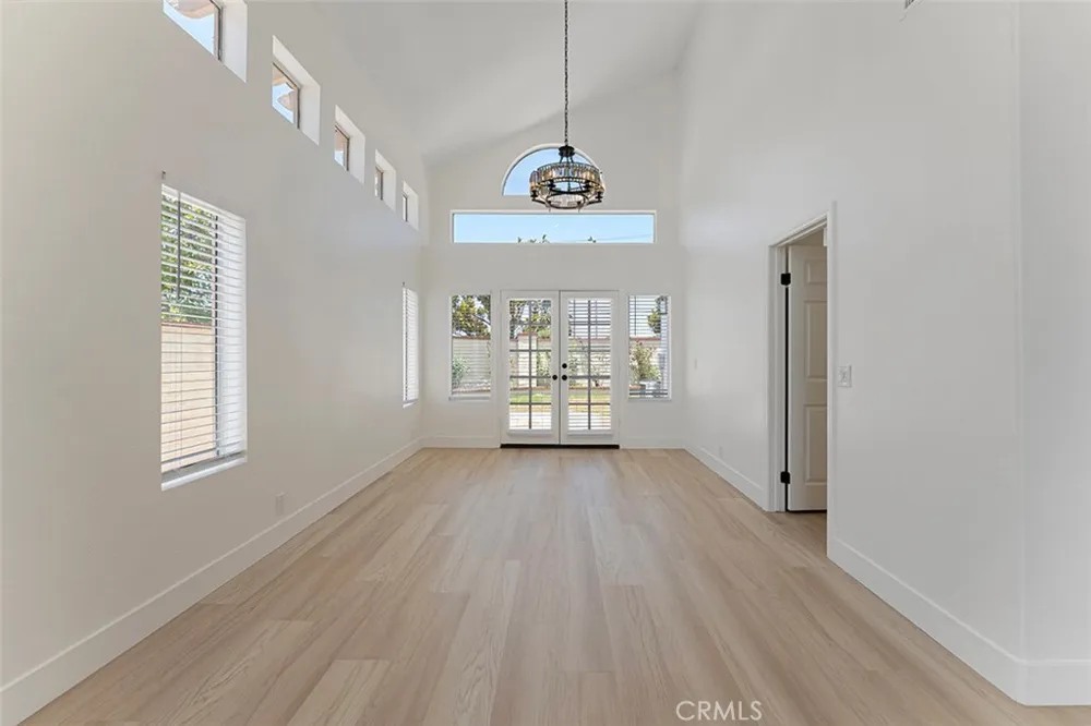 13381 Presidio Place Tustin, CA 92782