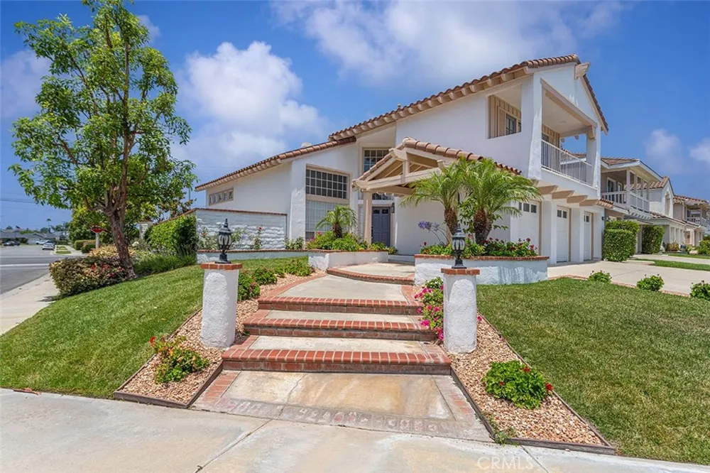 13381 Presidio Place Tustin, CA 92782