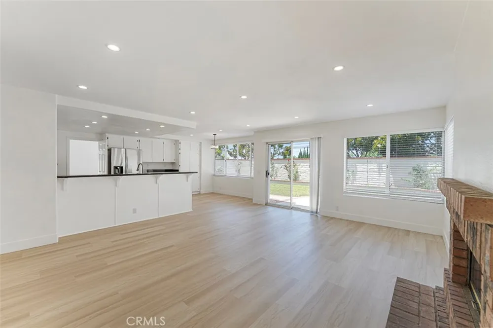 13381 Presidio Place Tustin, CA 92782