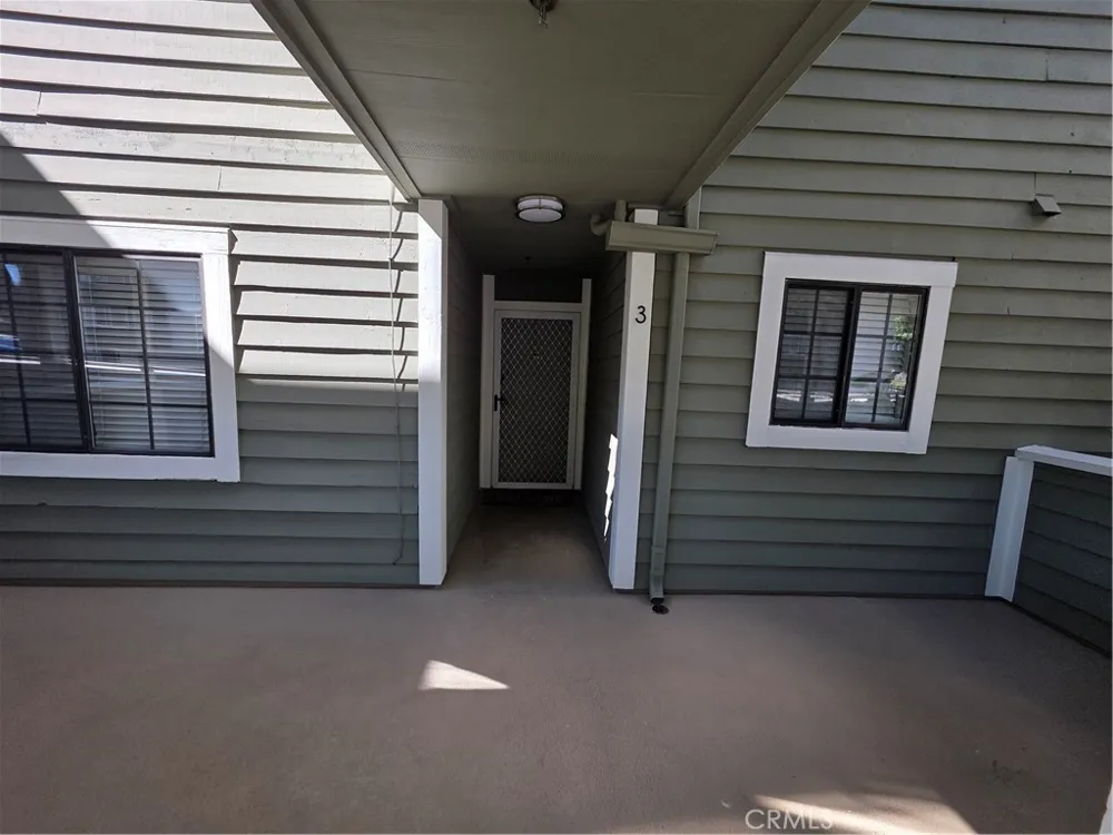 6545 Reseda Reseda, CA 91335