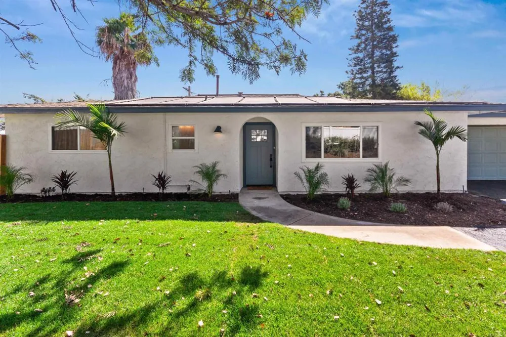 925 Maryland Drive Vista, CA 92083