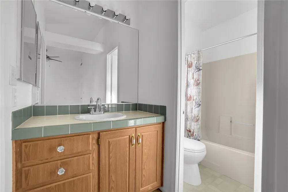 5200 Heil Avenue #28 Huntington Beach, CA 92649