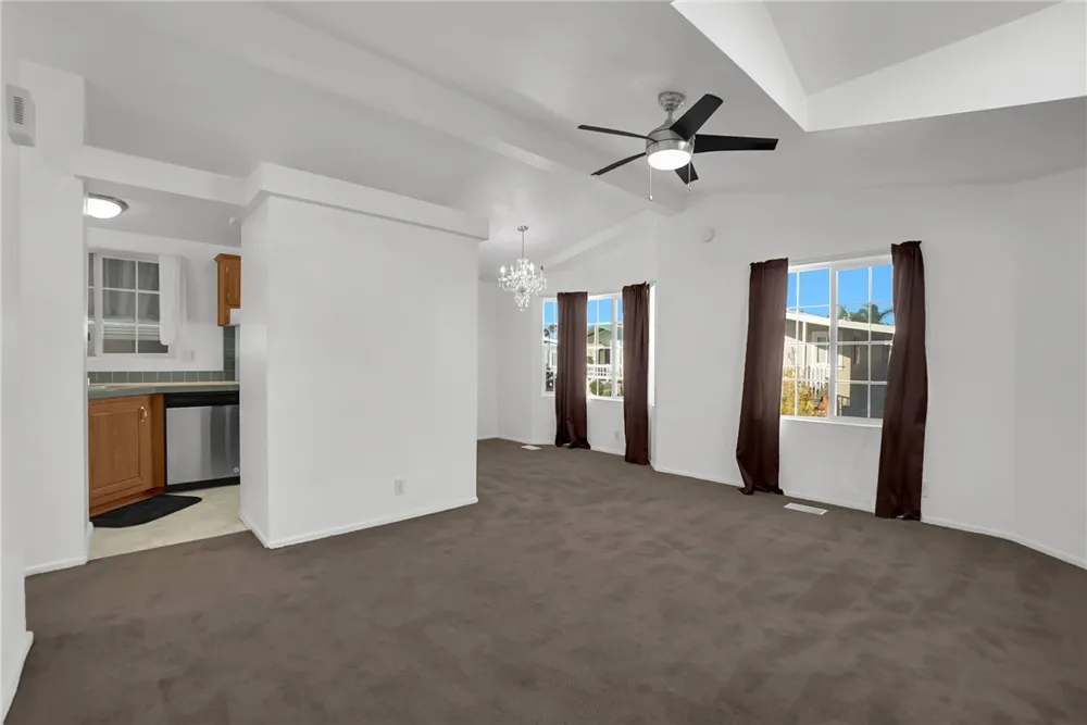 5200 Heil Avenue #28 Huntington Beach, CA 92649