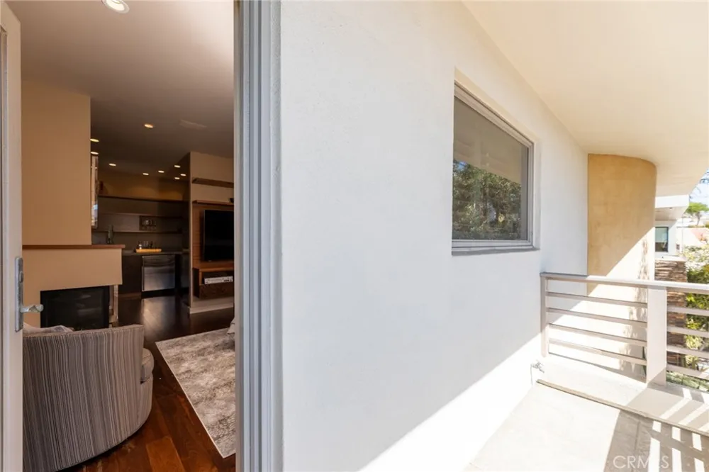 201 5th Manhattan Beach, CA 90266