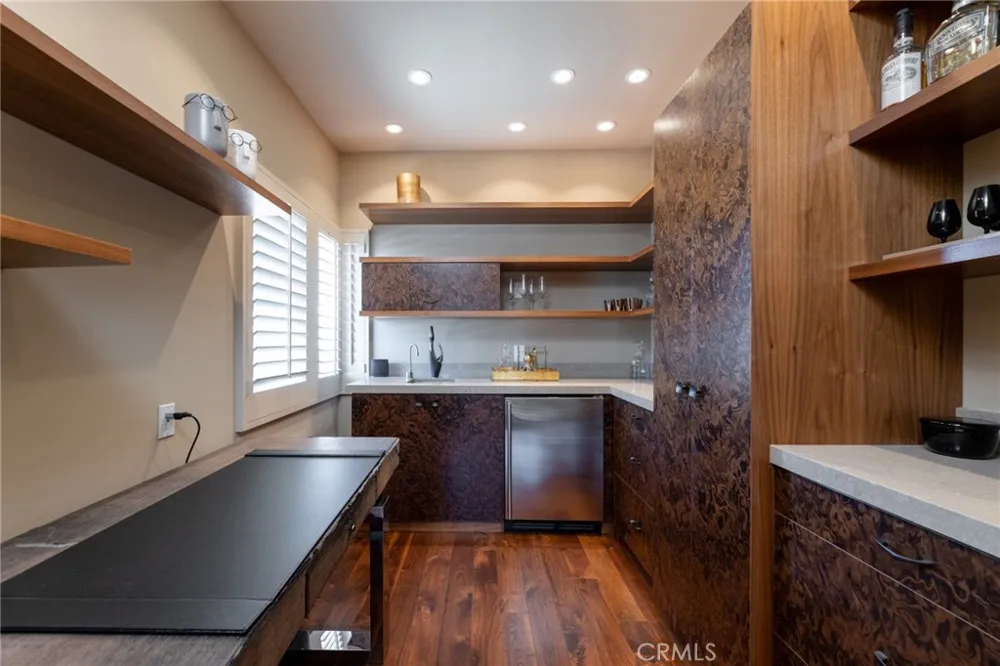 201 5th Manhattan Beach, CA 90266