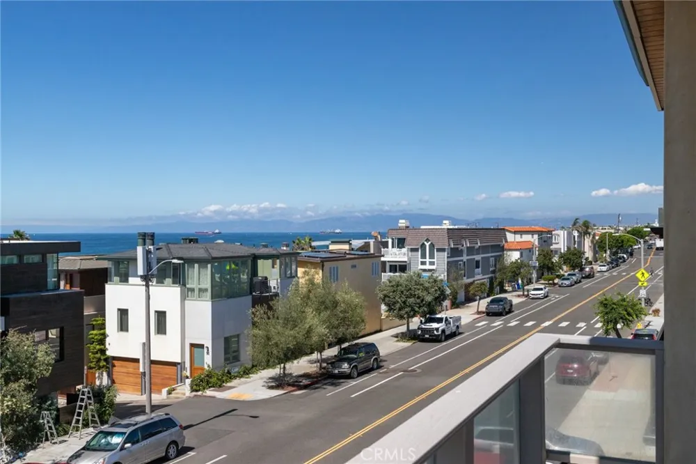 201 5th Manhattan Beach, CA 90266