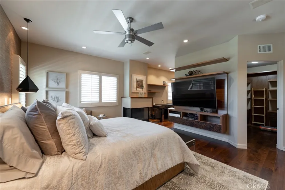 201 5th Manhattan Beach, CA 90266
