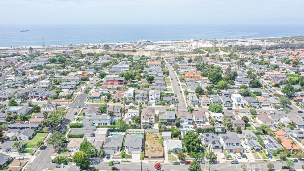 721 Bayonne El Segundo, CA 90245