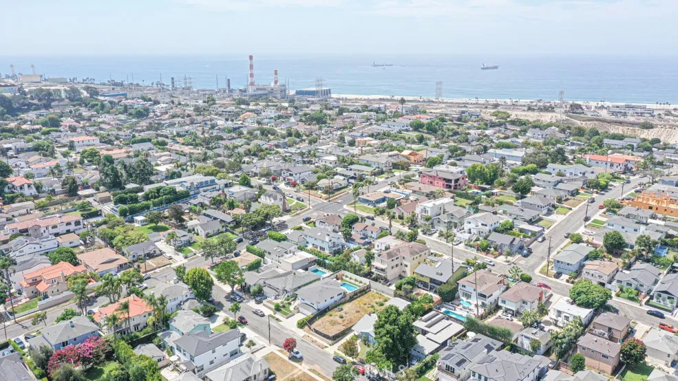 721 Bayonne El Segundo, CA 90245