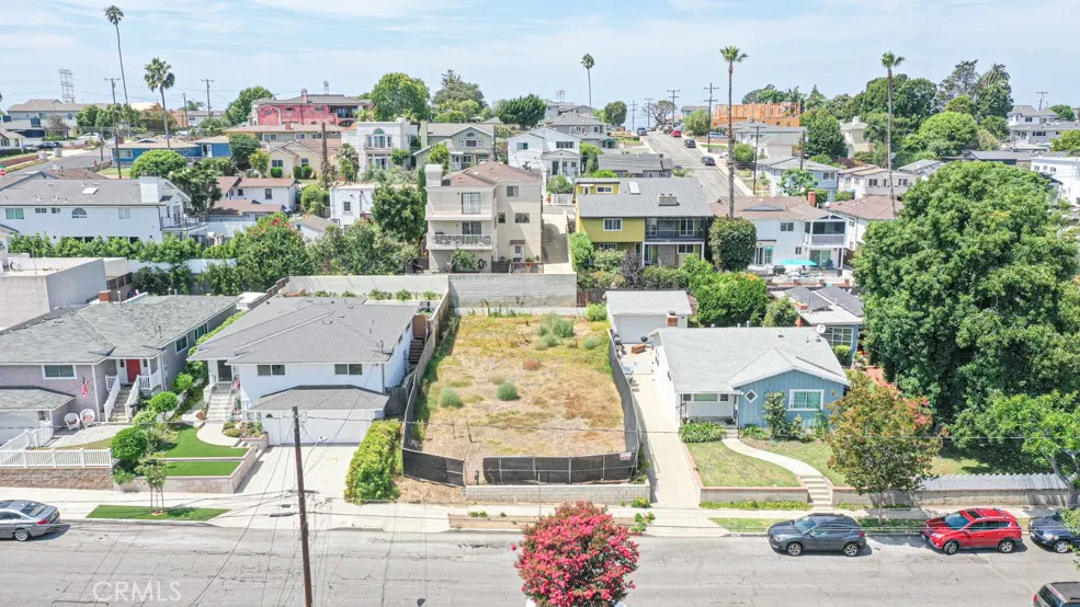 721 Bayonne El Segundo, CA 90245