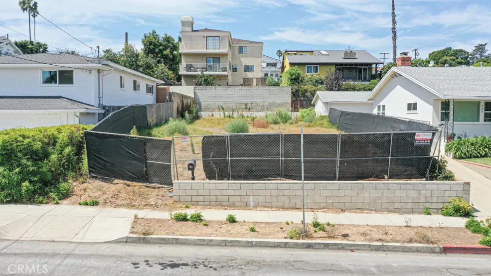 721 Bayonne El Segundo, CA 90245