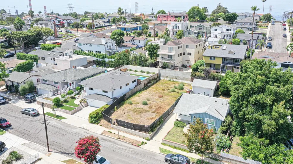 721 Bayonne El Segundo, CA 90245
