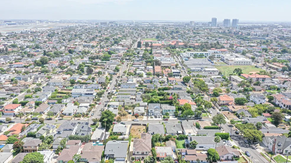 721 Bayonne El Segundo, CA 90245
