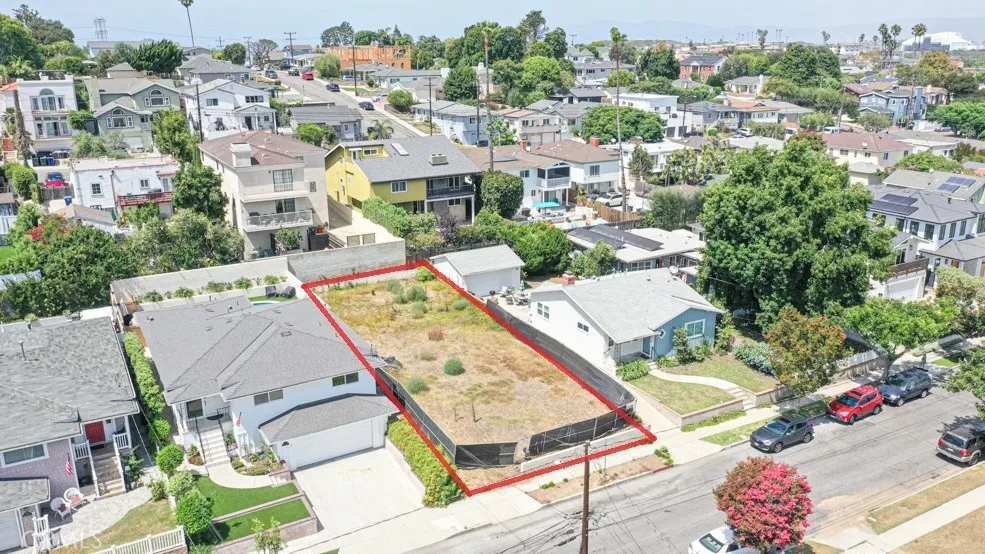 721 Bayonne El Segundo, CA 90245