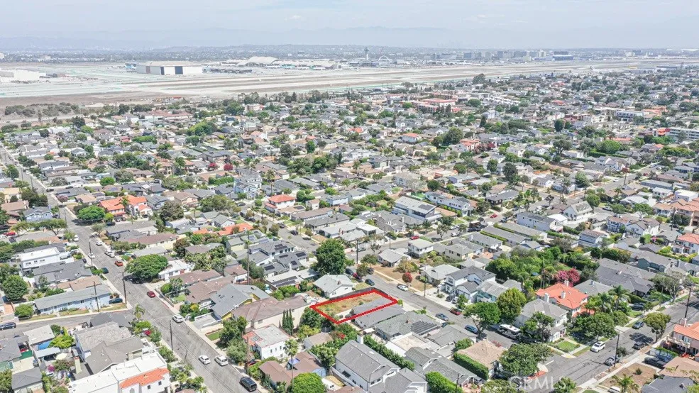 721 Bayonne El Segundo, CA 90245