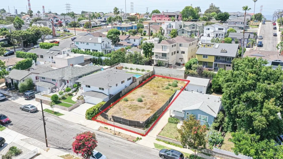 721 Bayonne El Segundo, CA 90245