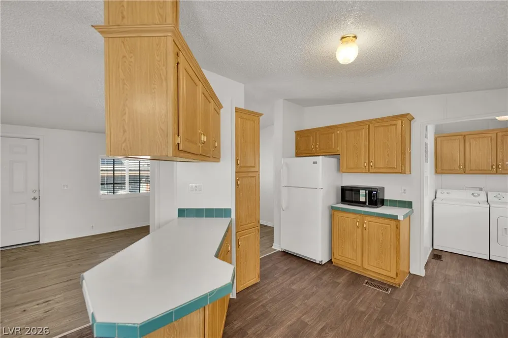 5914 Sassy Rose Drive Las Vegas, NV 89122