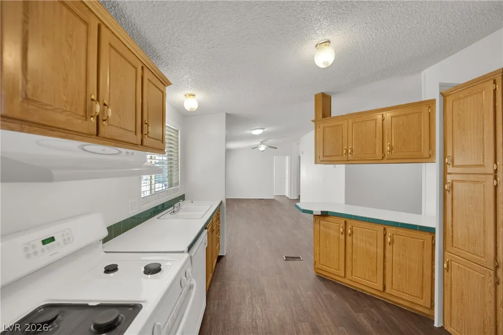 5914 Sassy Rose Drive Las Vegas, NV 89122