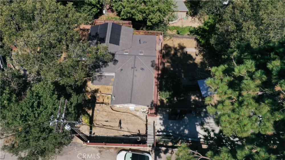 635 Acacia Dr Crestline, CA 92325