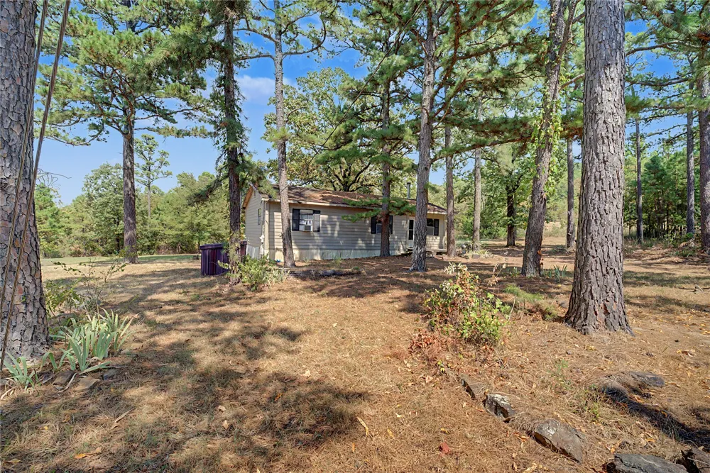30066 W County Road 1343D McCurtain, OK 74944