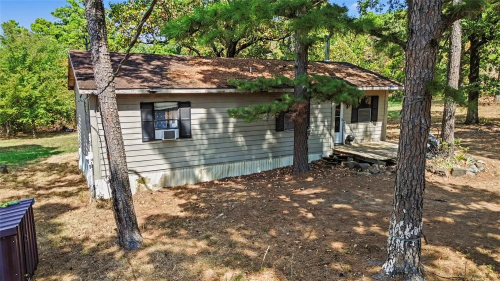 30066 W County Road 1343D McCurtain, OK 74944