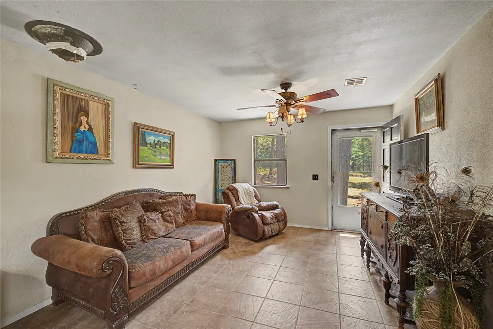 30066 W County Road 1343D McCurtain, OK 74944