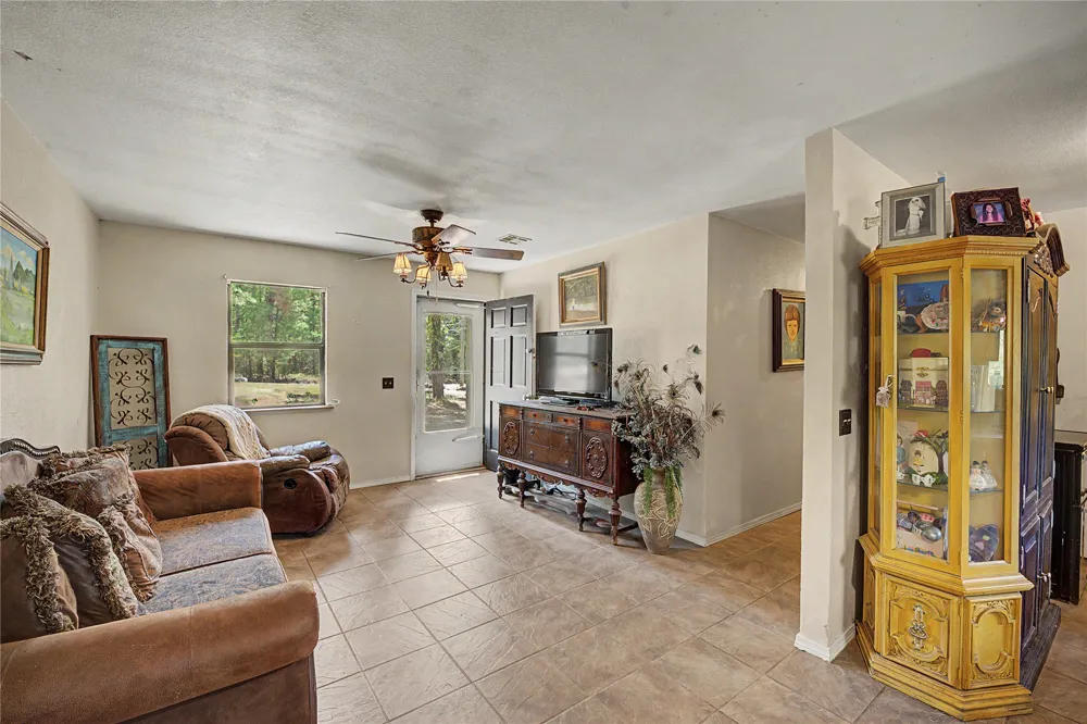30066 W County Road 1343D McCurtain, OK 74944