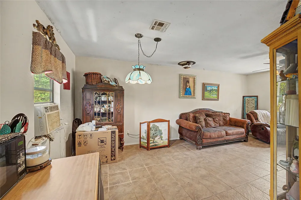 30066 W County Road 1343D McCurtain, OK 74944
