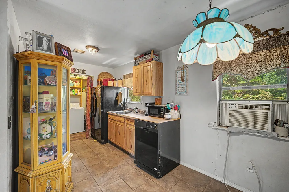 30066 W County Road 1343D McCurtain, OK 74944