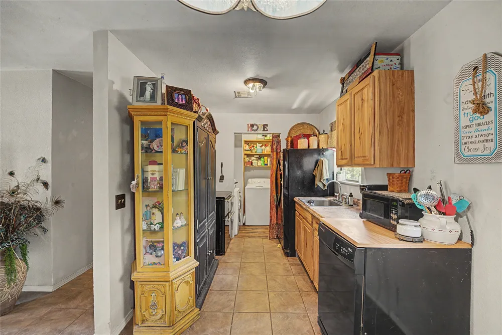 30066 W County Road 1343D McCurtain, OK 74944