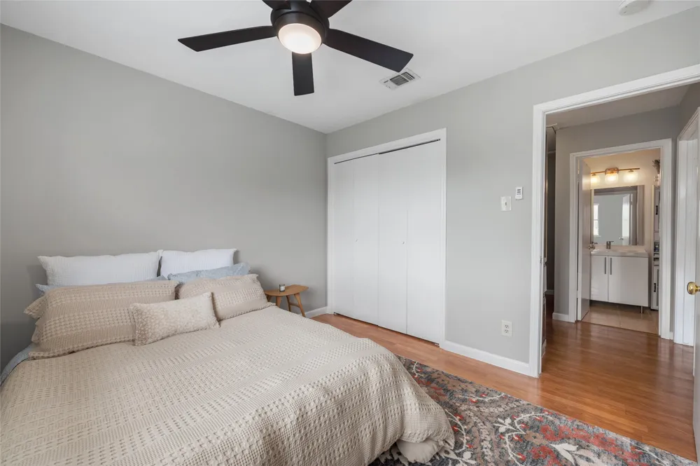 5616 Emerald Forest Drive #111 Austin, TX 78745