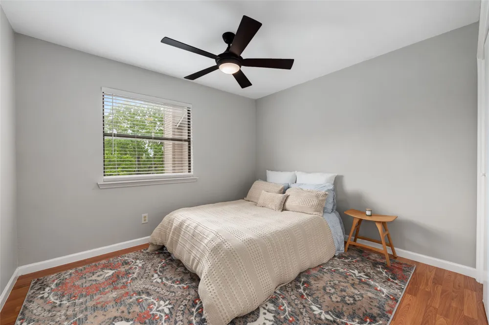 5616 Emerald Forest Drive #111 Austin, TX 78745