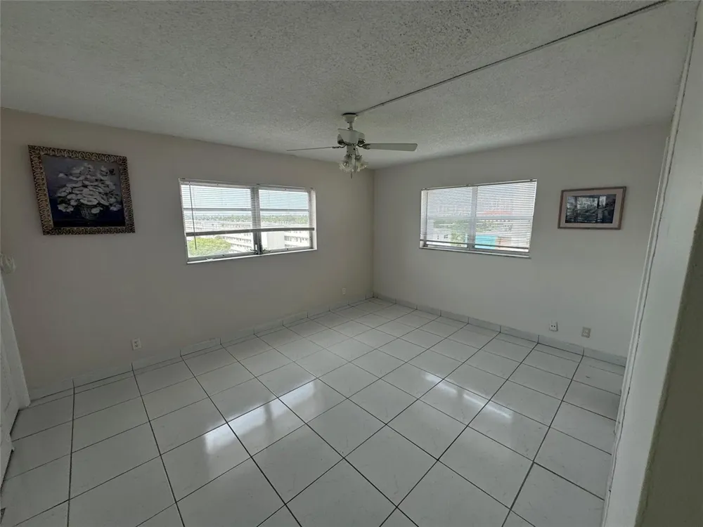 301 NE 14TH AVENUE #708 Hallandale Beach, FL 33009