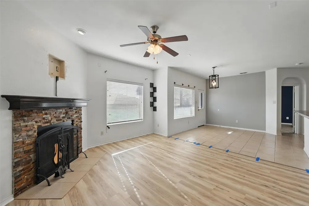 704 San Miguel Trail Fort Worth, TX 76052