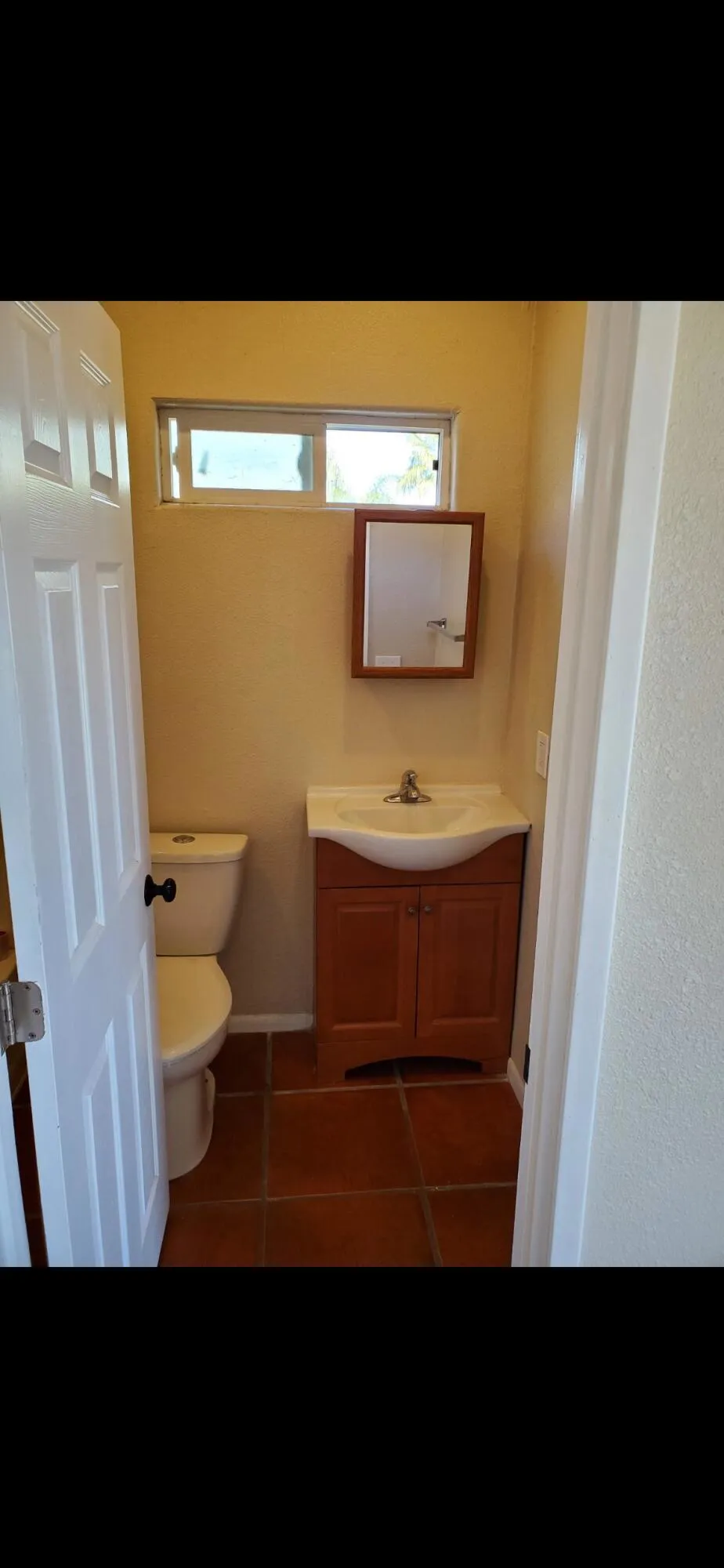 31478 Robert Road Thousand Palms, CA 92276
